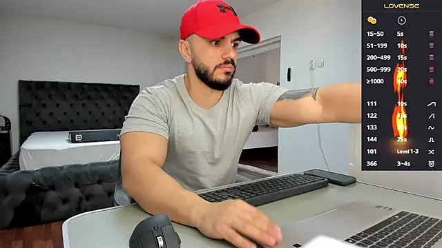 supermanboy94 online show from February 3, 2026, 7:35 am