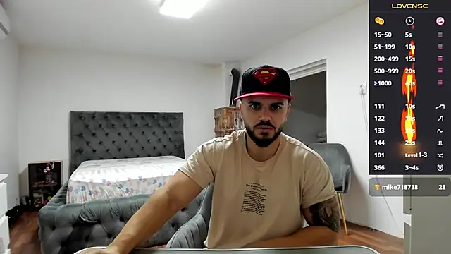 supermanboy94 online show from November 21, 2025, 6:45 am