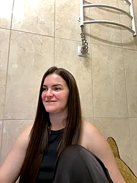 Snapshot of Karolina_llove chatting on November 24, 2025, 10:48 am Karolina llove online show from November 24, 2025, 10:48 am