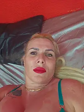 hotbicky online show from May 24, 2026, 7:47 pm