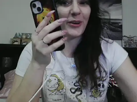 Snapshot of CrystalLakeXO chatting on March 13, 2025, 8:37 am CrystalLakeXO online show from March 13, 2025, 8:37 am