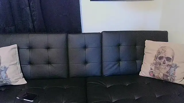 CrystalLakeXO online show from February 8, 2026, 6:33 am