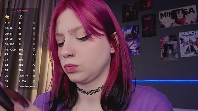 arielabradberry online show from April 4, 2026, 1:06 pm