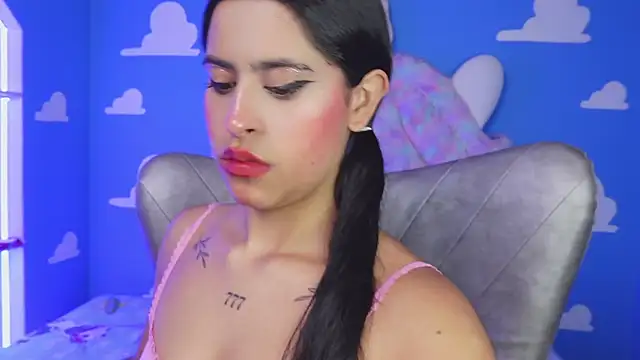 miss romyna online show from December 18, 2025, 11:03 am