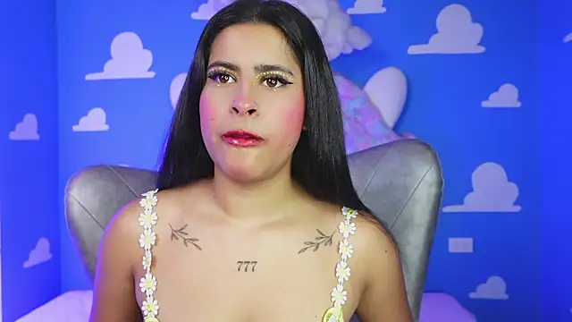 miss romyna online show from April 3, 2026, 11:05 am