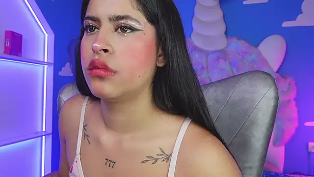 miss romyna online show from February 3, 2026, 11:04 am