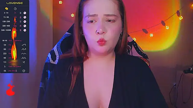 Snapshot of lala_loulou_land chatting on November 28, 2025, 11:10 am lala loulou land online show from November 28, 2025, 11:10 am