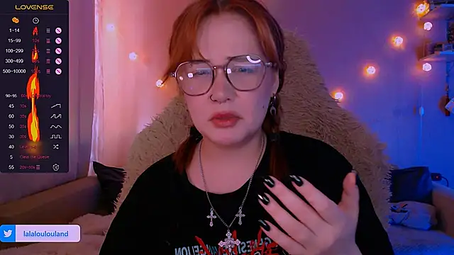 Snapshot of lala_loulou_land chatting on March 2, 2025, 8:59 am lala loulou land online show from March 2, 2025, 8:59 am