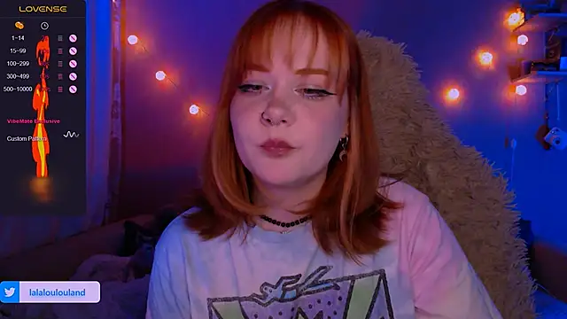 Snapshot of lala_loulou_land chatting on January 25, 2025, 10:07 pm lala loulou land online show from January 25, 2025, 10:07 pm