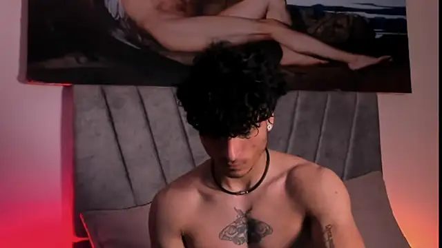 Thomas Fit1 online show from December 23, 2025, 4:56 am