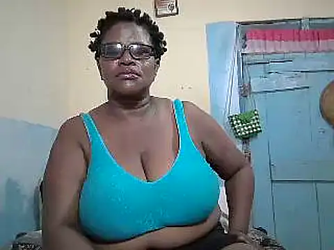 Snapshot of sexy_bigboobss chatting on May 10, 2026, 8:22 pm sexy bigboobss online show from May 10, 2026, 8:22 pm