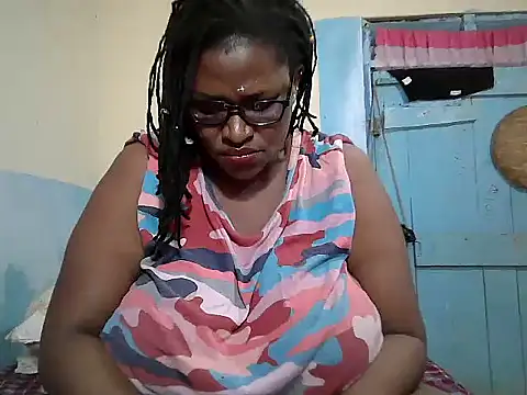 sexy bigboobss online show from November 22, 2025, 9:24 pm