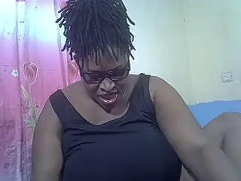 Snapshot of sexy_bigboobss chatting on March 14, 2025, 6:32 am sexy bigboobss online show from March 14, 2025, 6:32 am