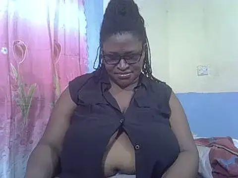 Snapshot of sexy_bigboobss chatting on March 20, 2025, 9:48 am sexy bigboobss online show from March 20, 2025, 9:48 am