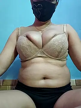 Snapshot of Anjel_Sadia chatting on March 13, 2025, 9:54 am Anjel Sadia online show from March 13, 2025, 9:54 am