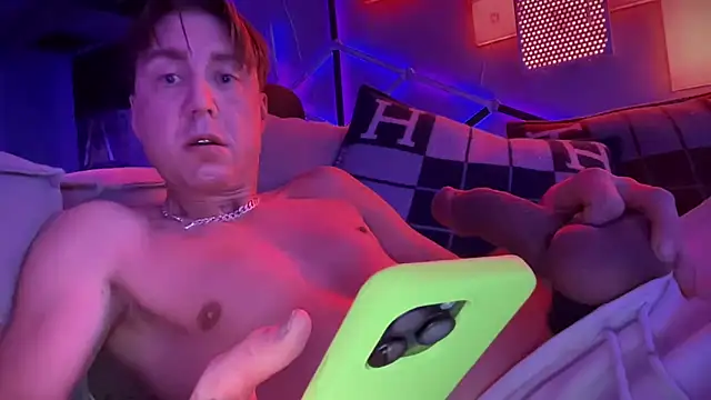 Snapshot of YouLikeBigDick9 chatting on January 29, 2025, 7:04 am YouLikeBigDick9 online show from January 29, 2025, 7:04 am