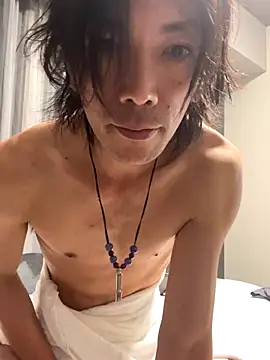 Snapshot of Katakuriko-Denpun chatting on October 20, 2025, 11:44 am Katakuriko-Denpun online show from October 20, 2025, 11:44 am