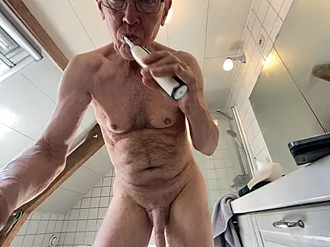 martxxxxx online show from March 28, 2026, 12:17 pm