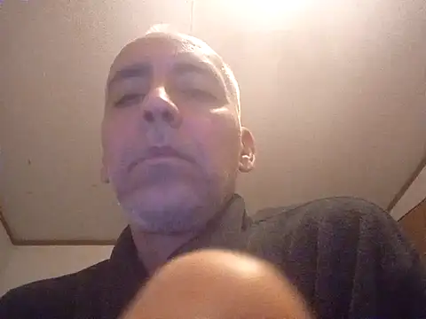 Snapshot of Xoc8_ chatting on March 3, 2025, 7:57 am Xoc8 online show from March 3, 2025, 7:57 am