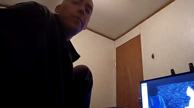 Snapshot of Xoc8_ chatting on March 7, 2025, 12:01 pm Xoc8 online show from March 7, 2025, 12:01 pm