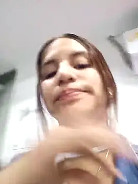 AnthonelaDuque online show from January 16, 2026, 11:36 am