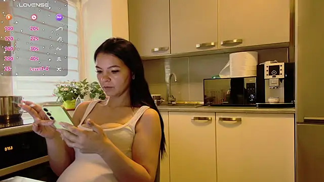 alisoncassie online show from May 22, 2026, 4:54 am