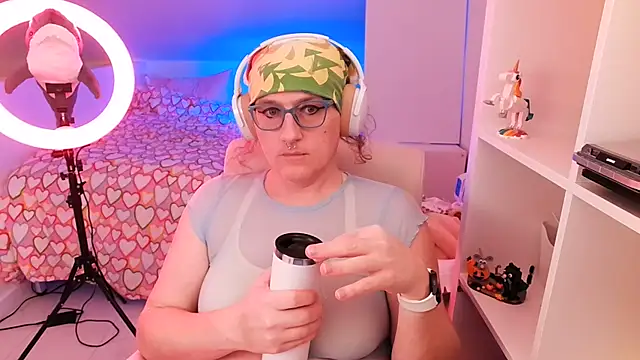 TransCayenne online show from November 12, 2025, 6:45 pm