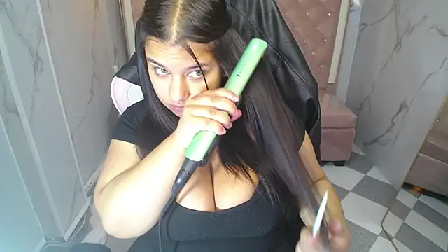 Snapshot of skeler_lovd_b_ chatting on March 27, 2026, 1:01 pm skeler lovd b online show from March 27, 2026, 1:01 pm