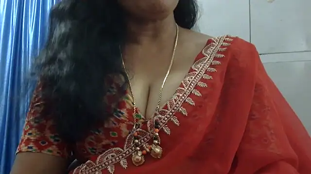 Snapshot of Vijji-telugu chatting on February 24, 2026, 4:02 am Vijji-telugu online show from February 24, 2026, 4:02 am