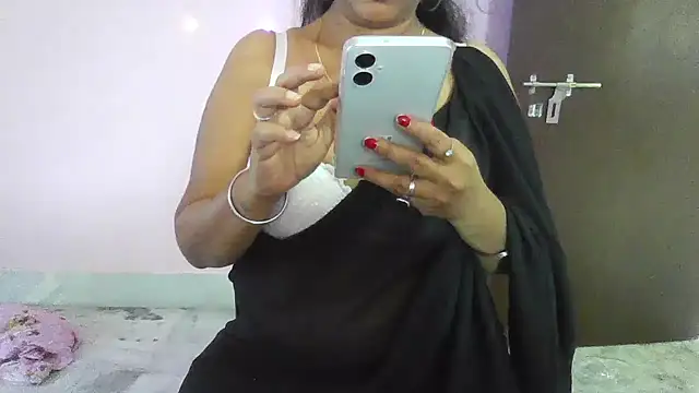 my-laila online show from November 8, 2025, 6:28 am