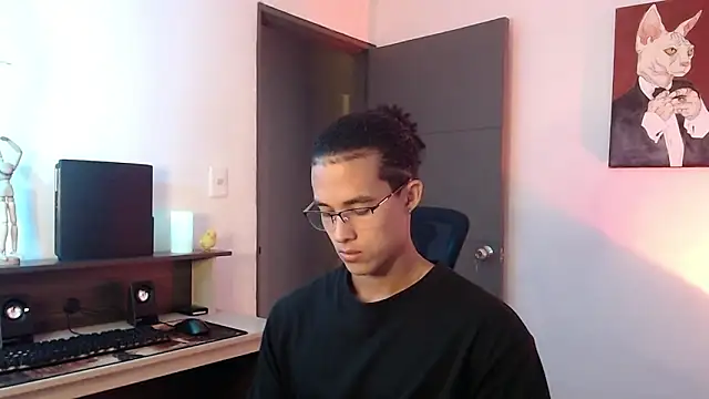 Snapshot of alejo_x3 chatting on February 15, 2025, 12:04 am alejo x3 online show from February 15, 2025, 12:04 am