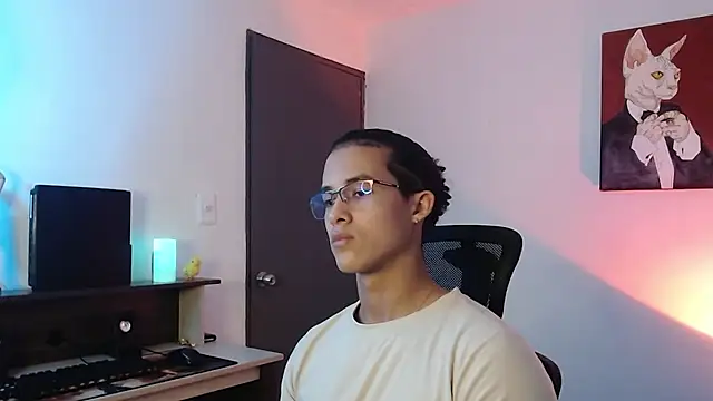 Snapshot of alejo_x3 chatting on February 27, 2025, 4:35 am alejo x3 online show from February 27, 2025, 4:35 am