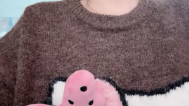 Baenee online show from November 29, 2025, 12:11 am