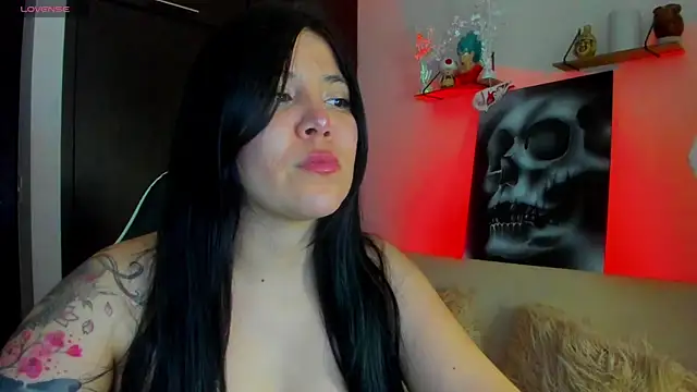 Snapshot of AilynRed chatting on May 29, 2026, 10:27 pm AilynRed online show from May 29, 2026, 10:27 pm