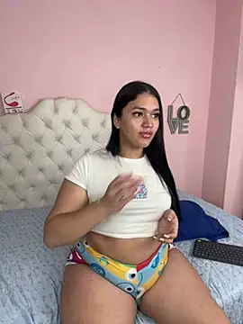 Snapshot of GemaGranadoss chatting on January 28, 2025, 6:27 am GemaGranadoss online show from January 28, 2025, 6:27 am