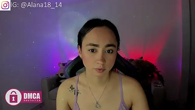 Snapshot of Alana_Pherson chatting on November 10, 2025, 1:43 am Alana Pherson online show from November 10, 2025, 1:43 am