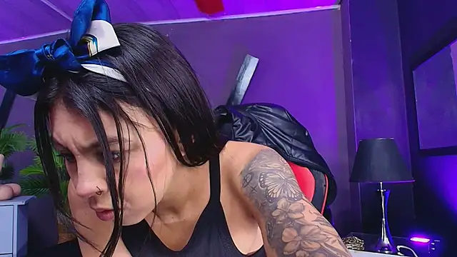 Juliet Nasty online show from October 7, 2025, 12:06 pm