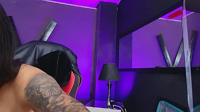 Juliet Nasty online show from October 3, 2025, 12:06 pm