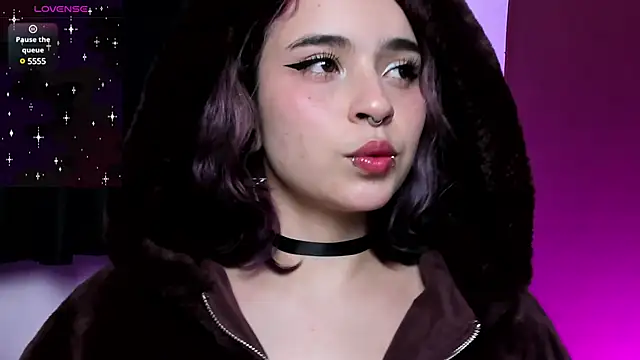 Snapshot of sophiecatts chatting on January 28, 2025, 10:12 pm sophiecatts online show from January 28, 2025, 10:12 pm