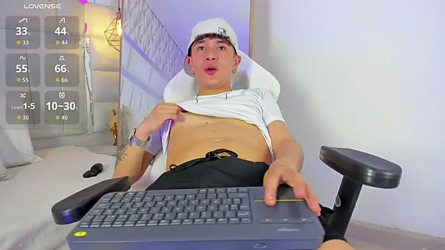 1m Joel online show from October 13, 2025, 4:03 am