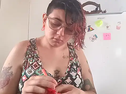 Snapshot of ConeNella chatting on December 24, 2024, 3:47 pm ConeNella online show from December 24, 2024, 3:47 pm