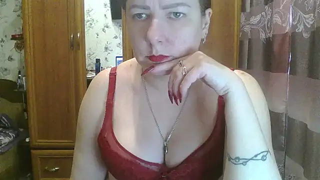 SophieNightAh online show from February 6, 2025, 11:20 am