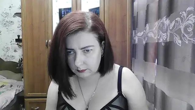 SophieNightAh online show from September 28, 2025, 11:28 am