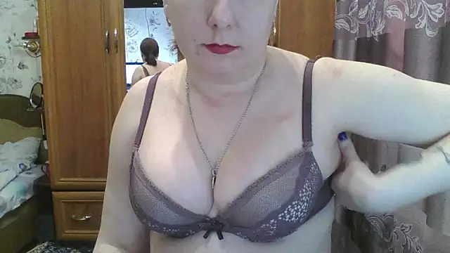 SophieNightAh online show from March 20, 2025, 12:11 pm