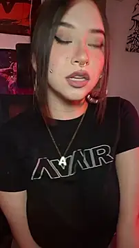 annbones ch online show from December 18, 2025, 7:07 pm