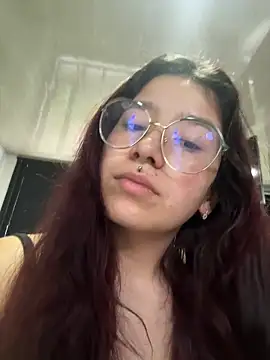 Amy joones online show from May 18, 2026, 4:12 pm