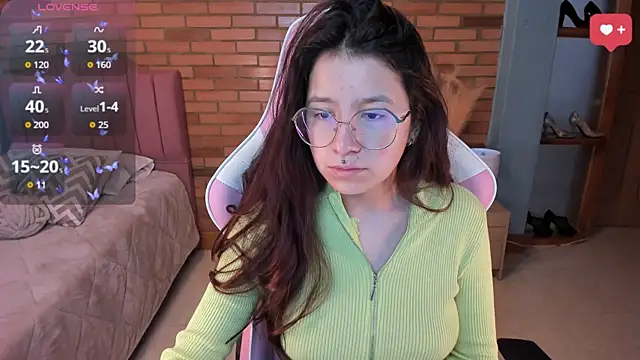 Amy joones online show from May 8, 2026, 11:36 am