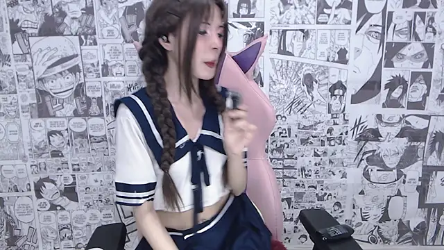 Miahparker online show from April 9, 2026, 6:30 am