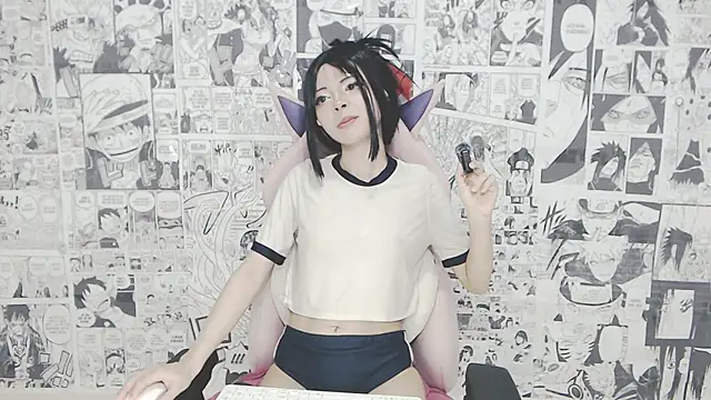 Snapshot of Miahparker chatting on October 20, 2025, 5:42 am Miahparker online show from October 20, 2025, 5:42 am