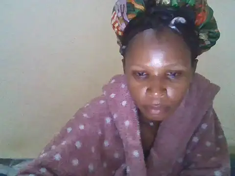 CharlotteDee online show from November 15, 2025, 6:45 pm